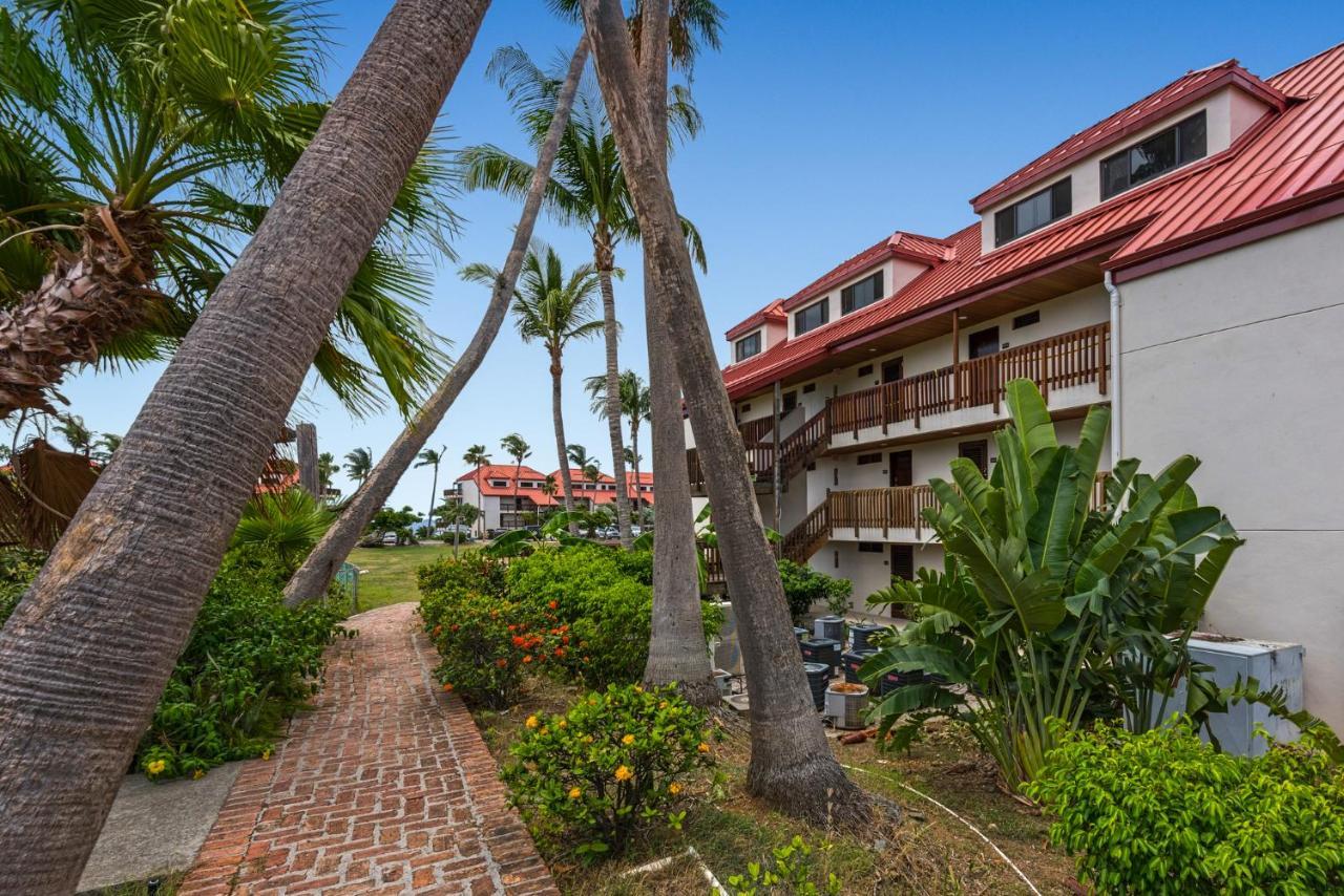 Sapphire Beach Resort East End  Exterior photo
